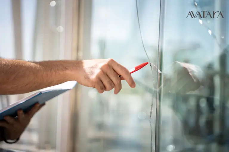evaluación de ventanas de PVC de alta gama con doble vidrio para mejorar el aislamiento térmico y acústico